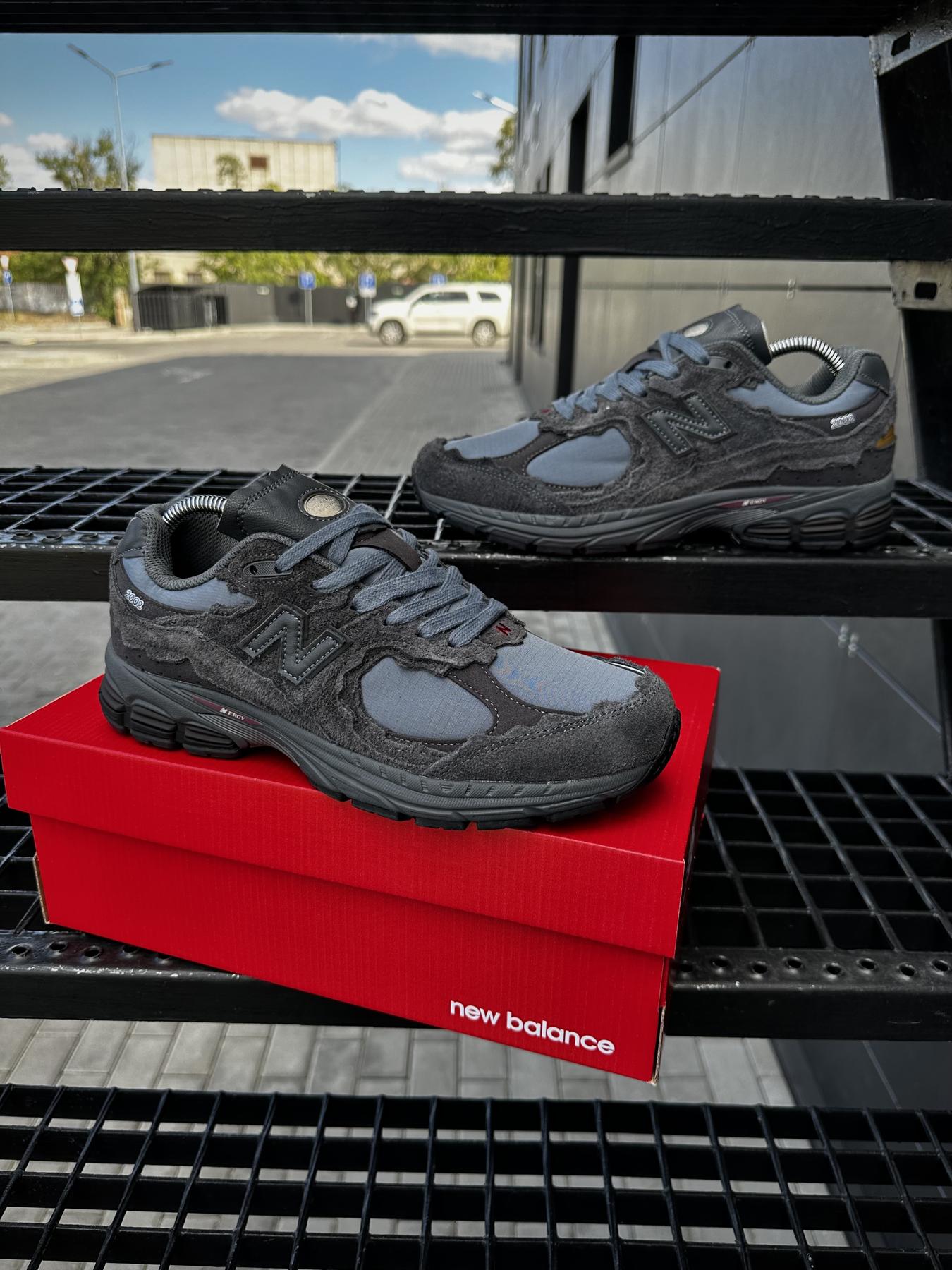 Кросівки New Balance 2002R Gray
