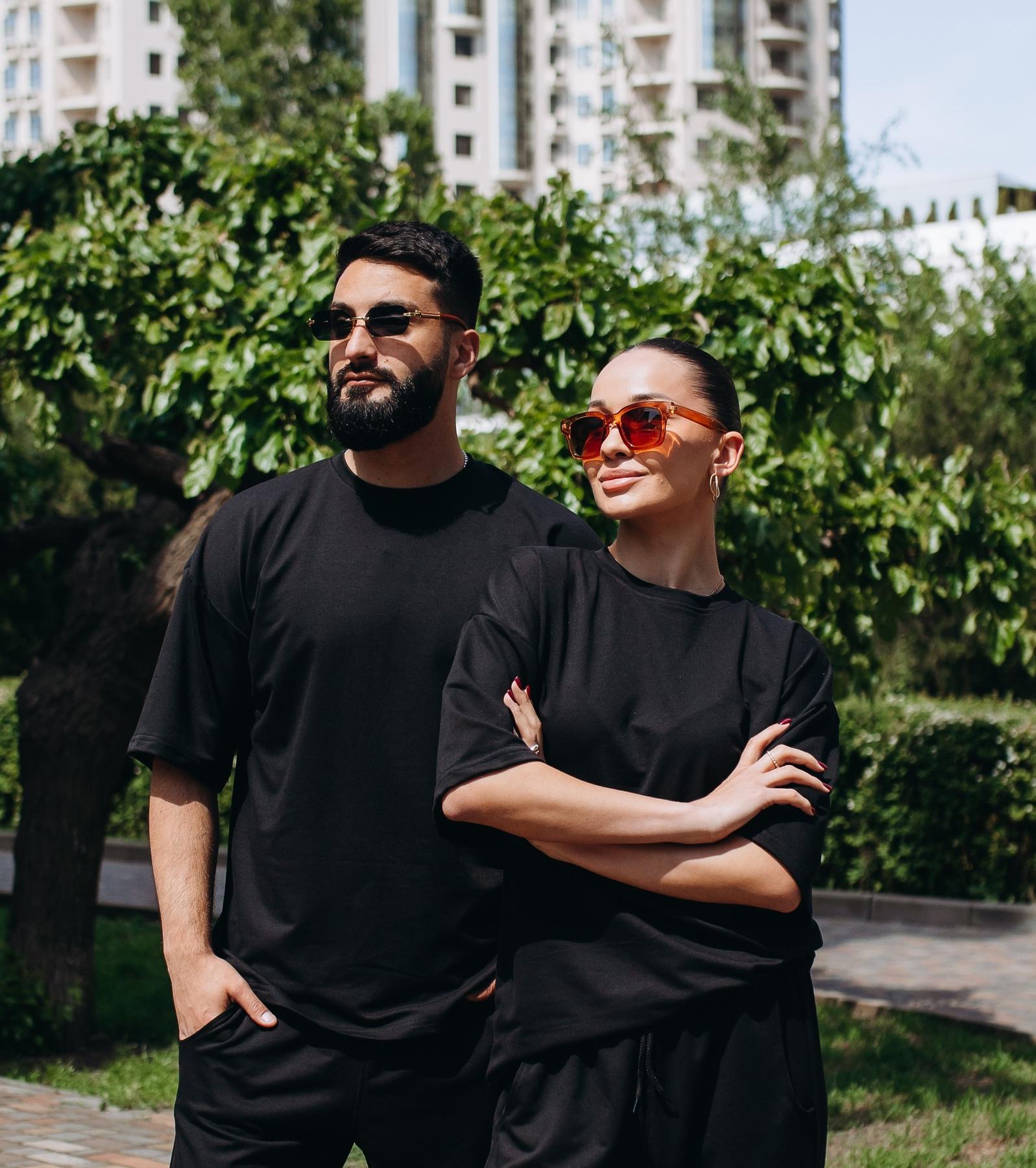 Футболка унісекс oversize MM (чорна)